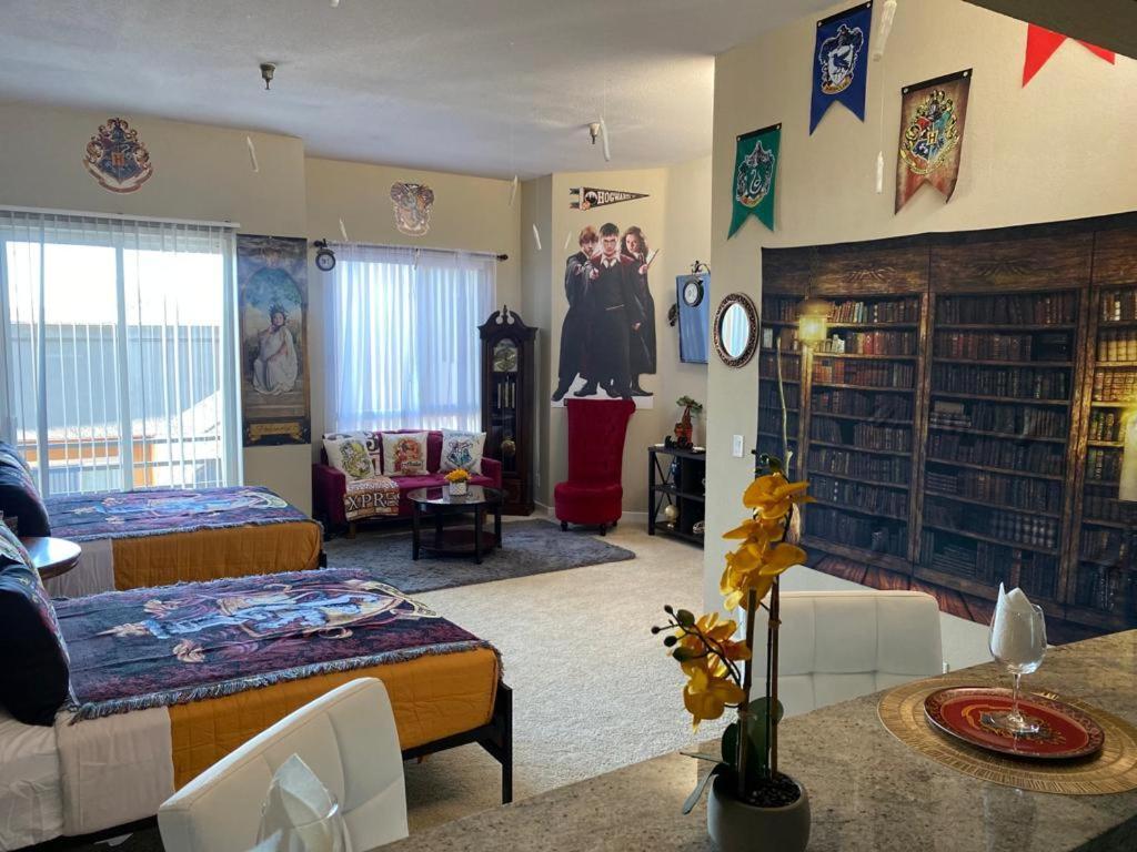 Mario, Harry Potter, Disney & Not Themed Loft Universal Studios 10Min Loft Apartment ลอสแอนเจลิส ภายนอก รูปภาพ